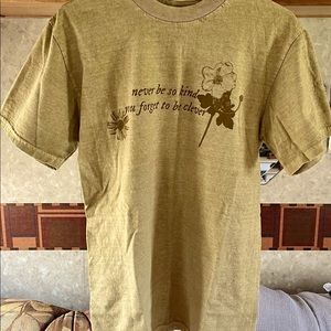 NWOT Taylor Swift "marjorie" / "clever" T-Shirt - M